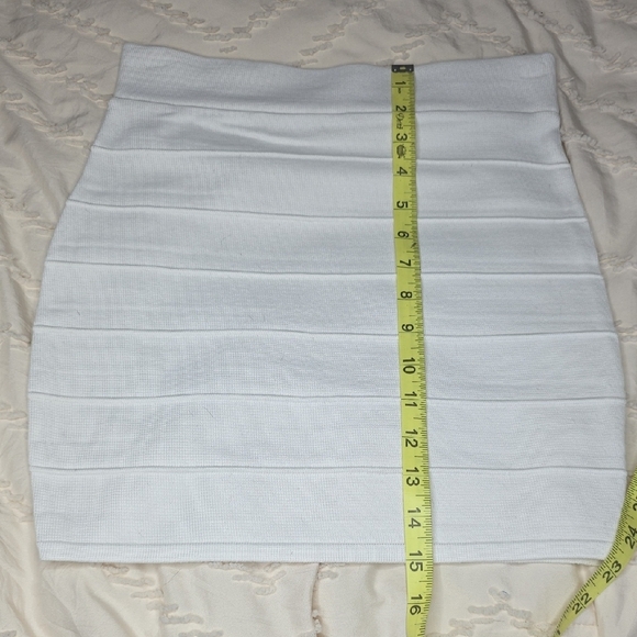 Bodycon Mini Pencil Skirt Ribbed White Small - Picture 5 of 5